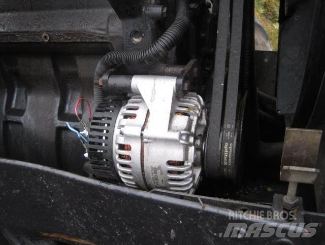 Valtra 8550 Traktori