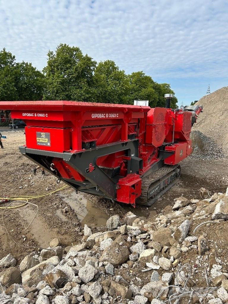 GIPO B0960 C Mobilne drobilice