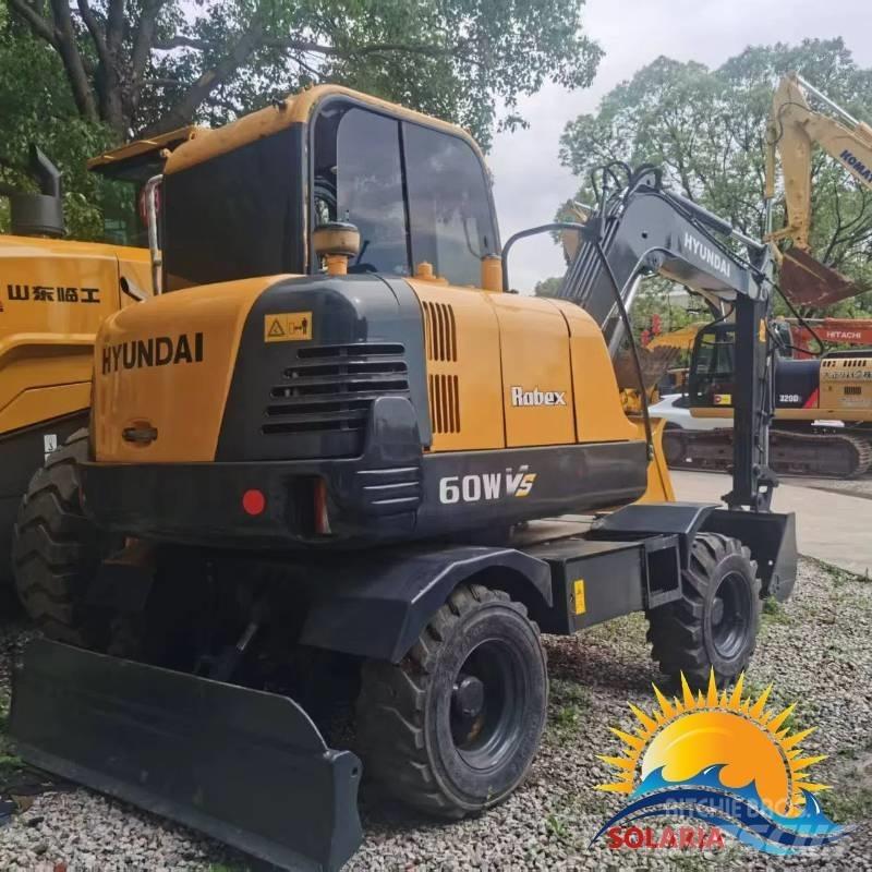 Hyundai r60w Bageri točkaši