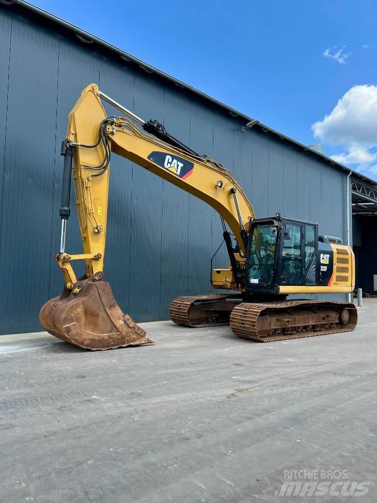 CAT 323F L Bageri guseničari