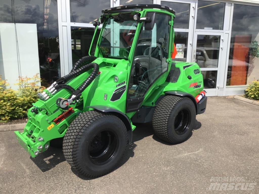 Avant 860 Skid steer mini utovarivači