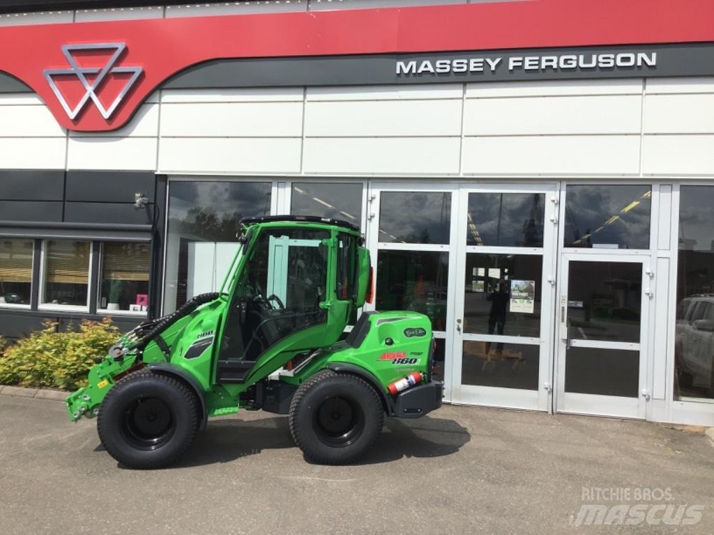 Avant 860 Skid steer mini utovarivači