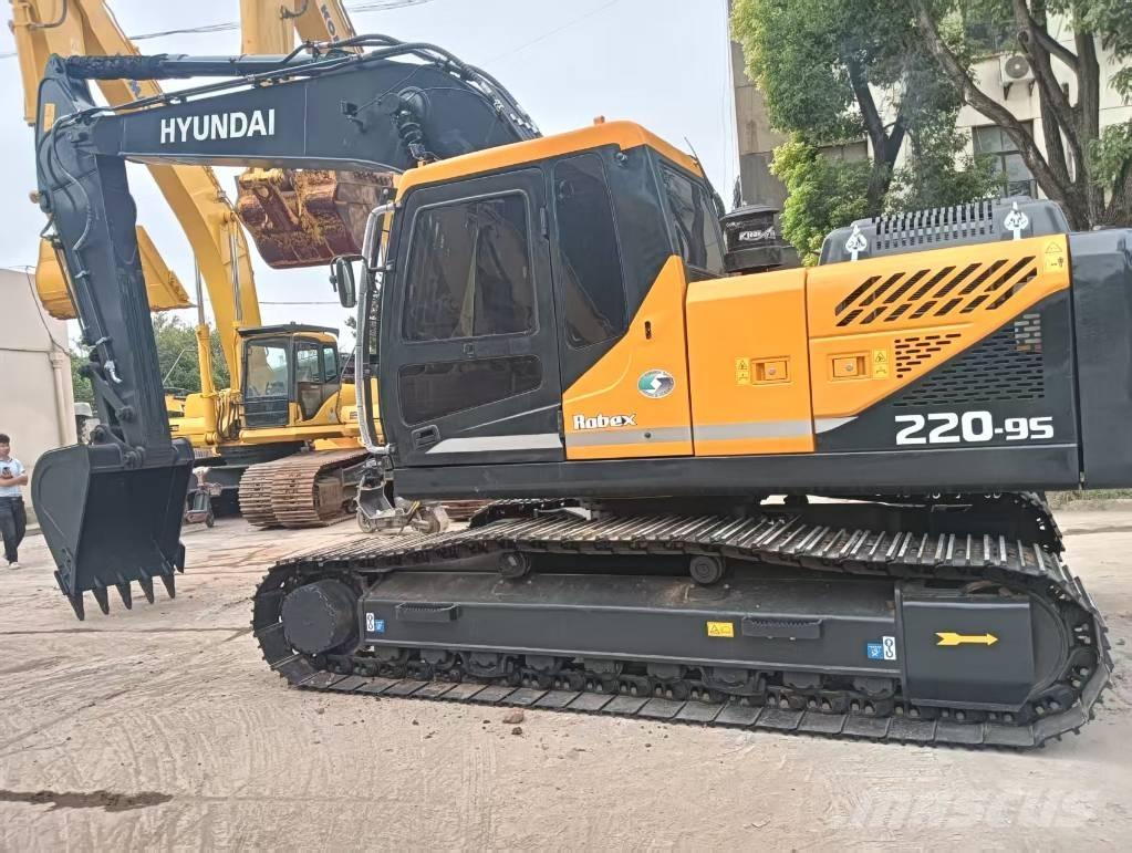 Hyundai 220LC-9S Bageri guseničari