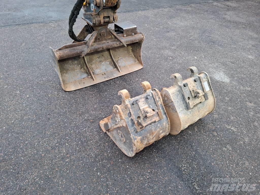 Bobcat E 27 Z Bageri guseničari