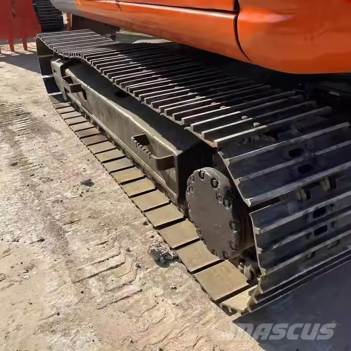Hitachi ZX120 Bageri guseničari