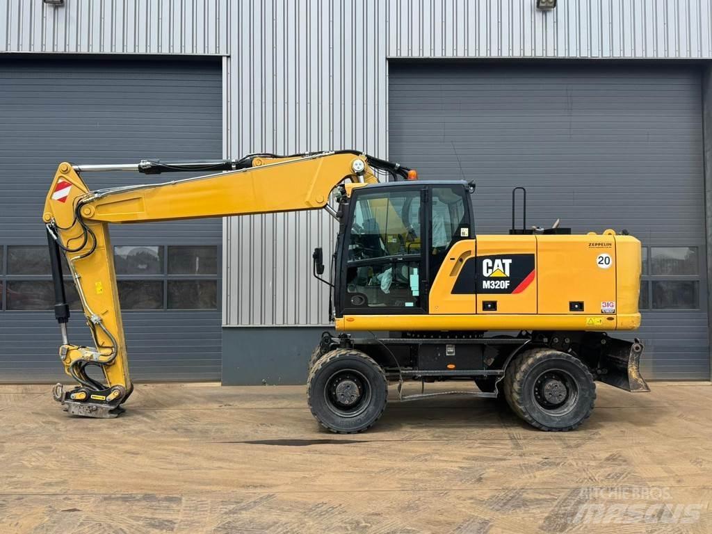 CAT M320F Bageri točkaši