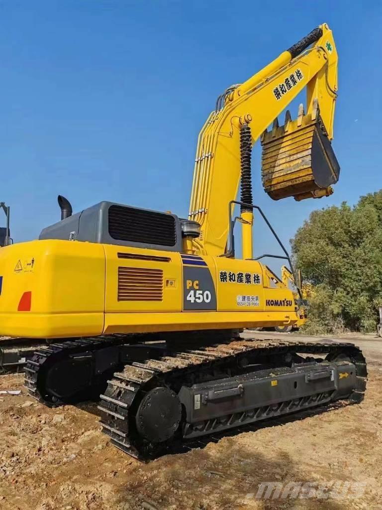 Komatsu 450-8 Bageri guseničari
