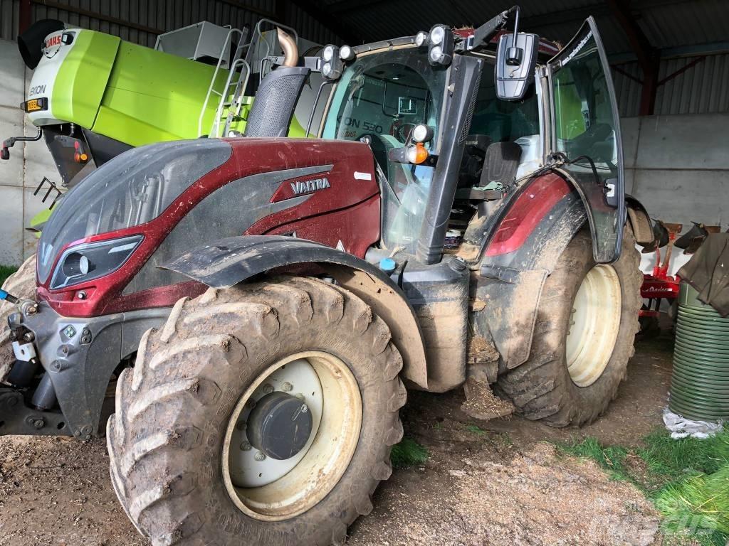 Valtra T174EA Traktori