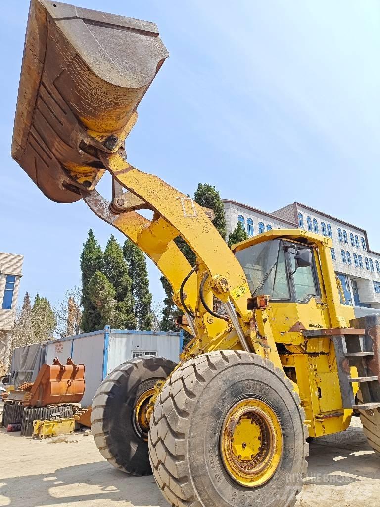 Komatsu WA 500 Utovarivači na točkove