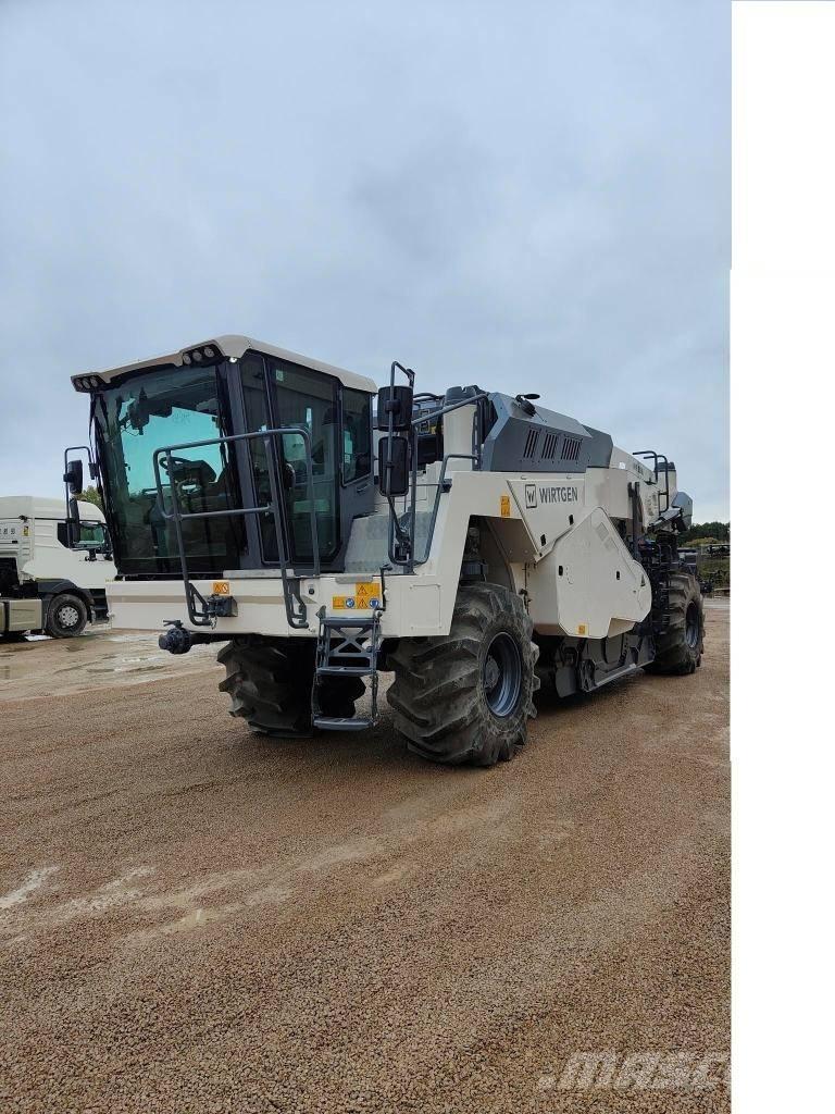 Wirtgen WR 250 I Mašine za reciklažu asfalta