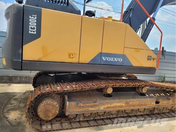 Volvo EC 300 EL Bageri guseničari