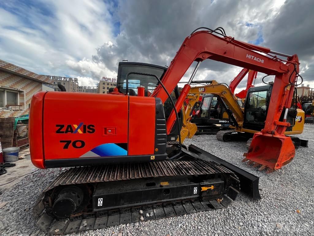 Hitachi ZX 70 Midi bageri 7t – 12t