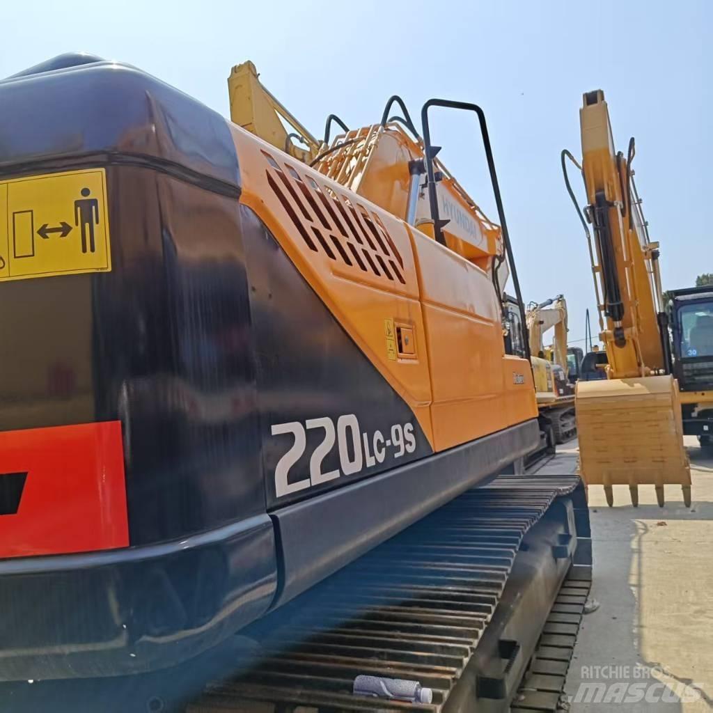 Hyundai 220lc-9s Bageri guseničari