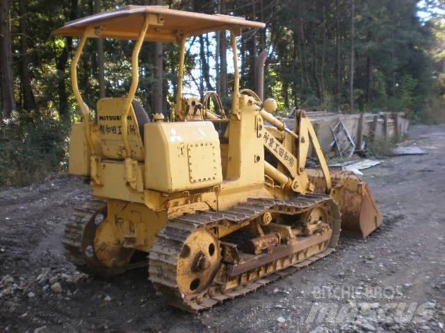 Mitsubishi BS3F Buldožeri guseničari