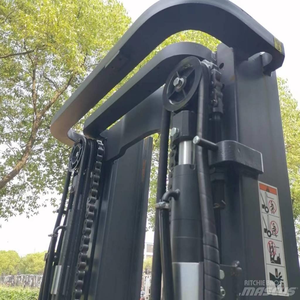 Linde H 30 D Dizelski viljuškari