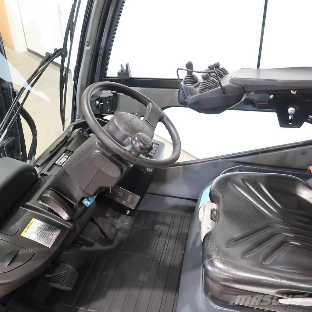 Toyota 02-8FGF25 Plinski viljuškari