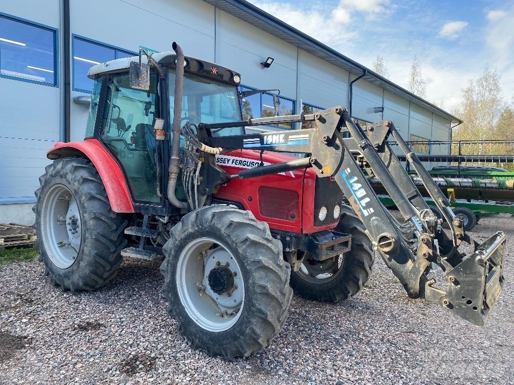 Massey Ferguson 5455 Traktori