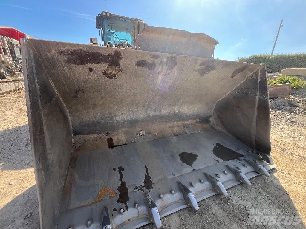 Volvo L180F Utovarivači na točkove
