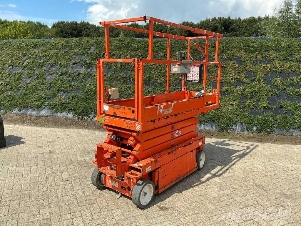 SkyJack SJ III 3219 Makazaste platforme