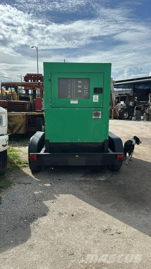 MultiQuip DCA 125 Dizel generatori