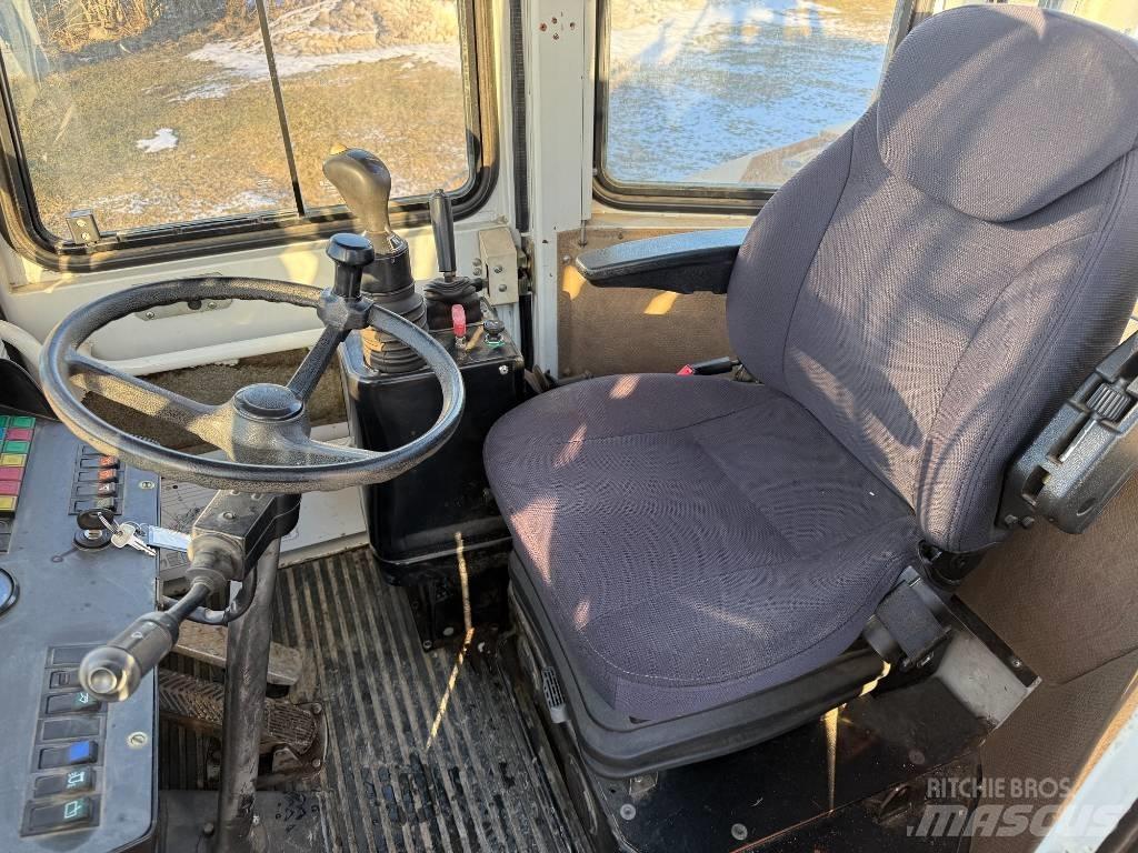 Liebherr 521 Utovarivači na točkove