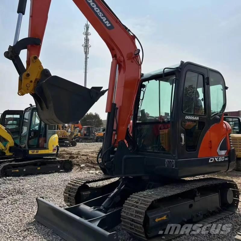 Hitachi 60 Bageri guseničari