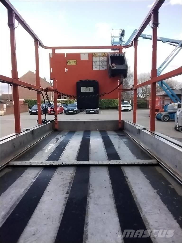 JLG 2646 ES Makazaste platforme