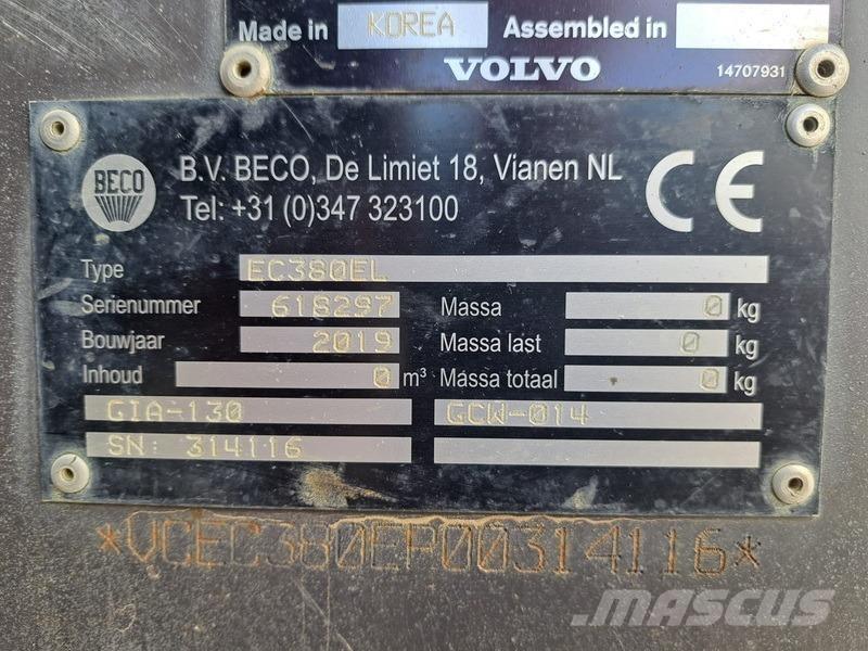 Volvo EC 380 EL Bageri guseničari
