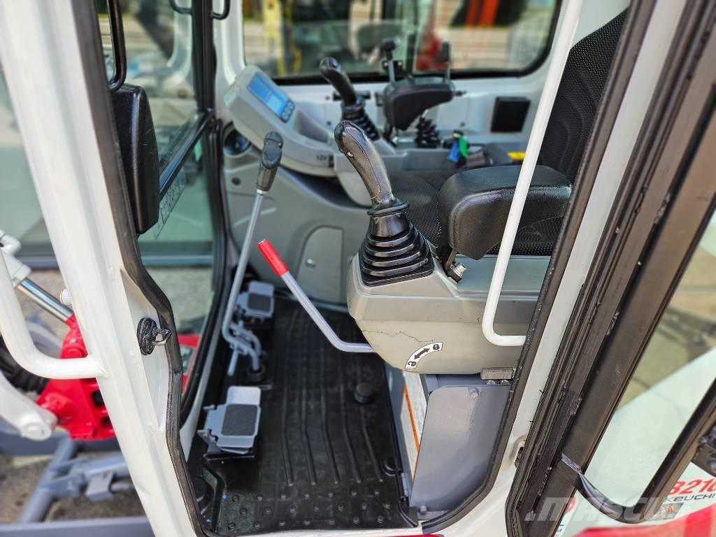 Takeuchi TB 216 Mini bageri < 7t