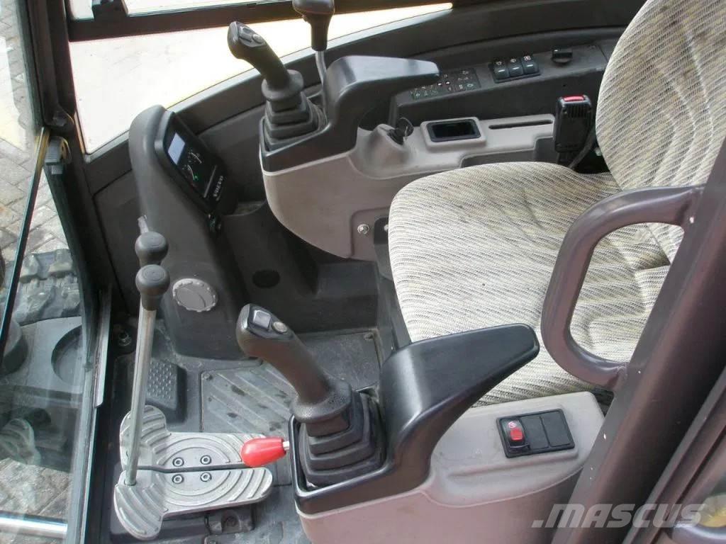 Volvo EC35D Mini bageri < 7t