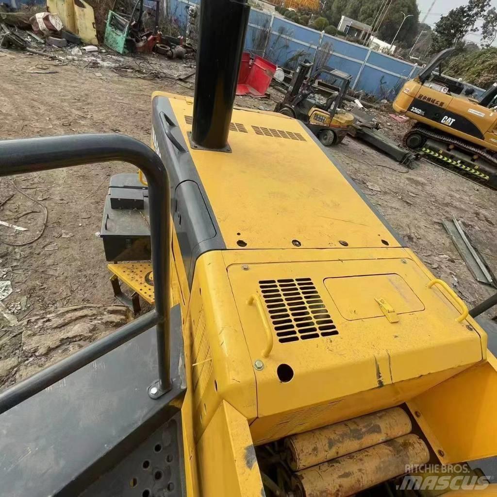 Komatsu WA 500 Utovarivači na točkove