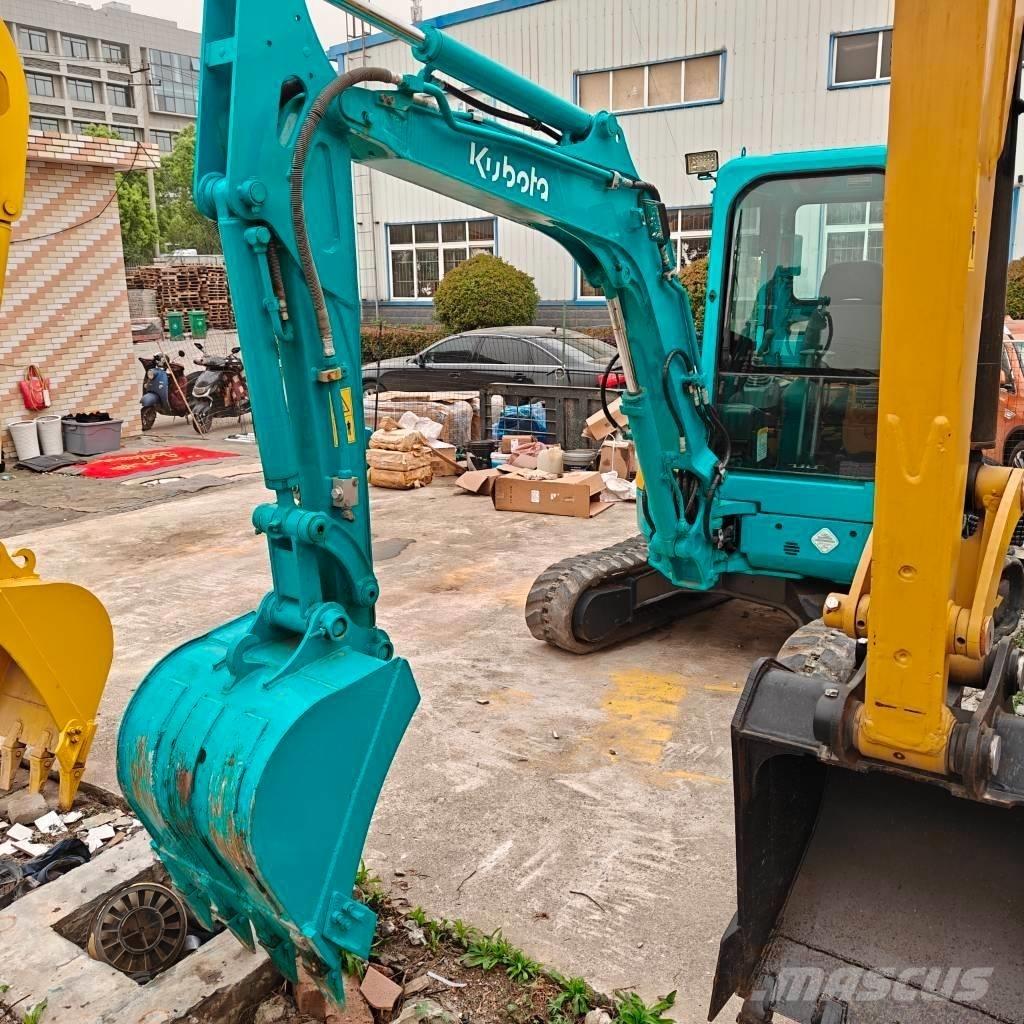 Kubota U 35 Mini bageri < 7t