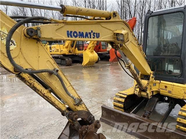 Komatsu PC35MR-2 Bageri guseničari