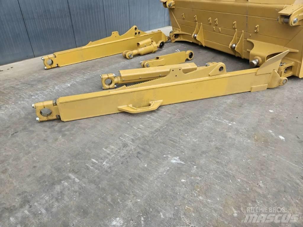 CAT D8R Daske / noževi