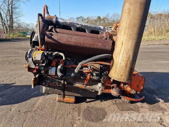  Engines F4L912 Ostale kargo komponente