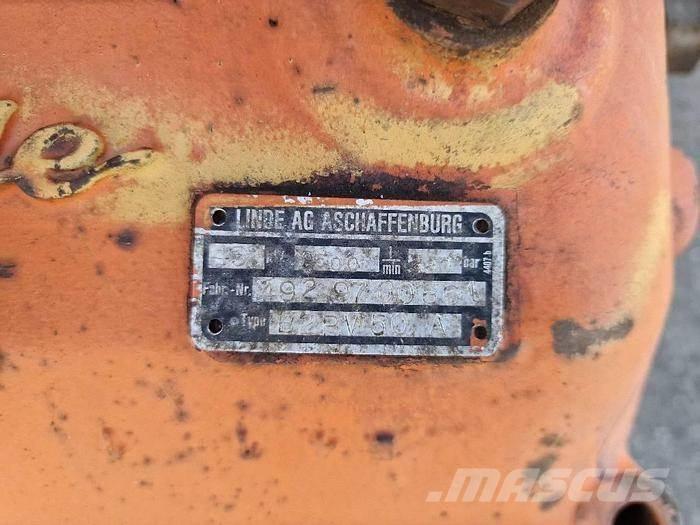  Engines F4L912 Ostale kargo komponente