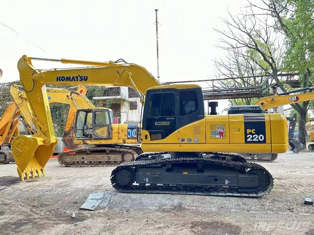 Komatsu PC 220-7 Bageri guseničari