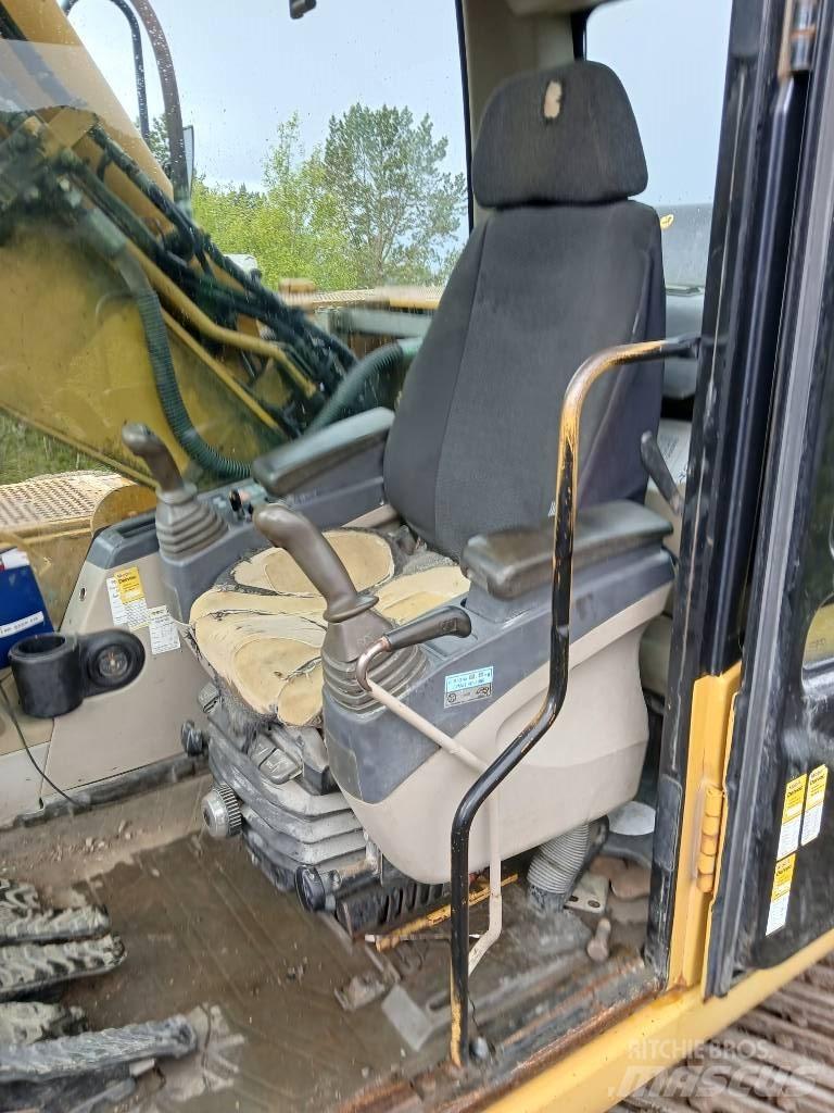 CAT 318 C L Bageri guseničari