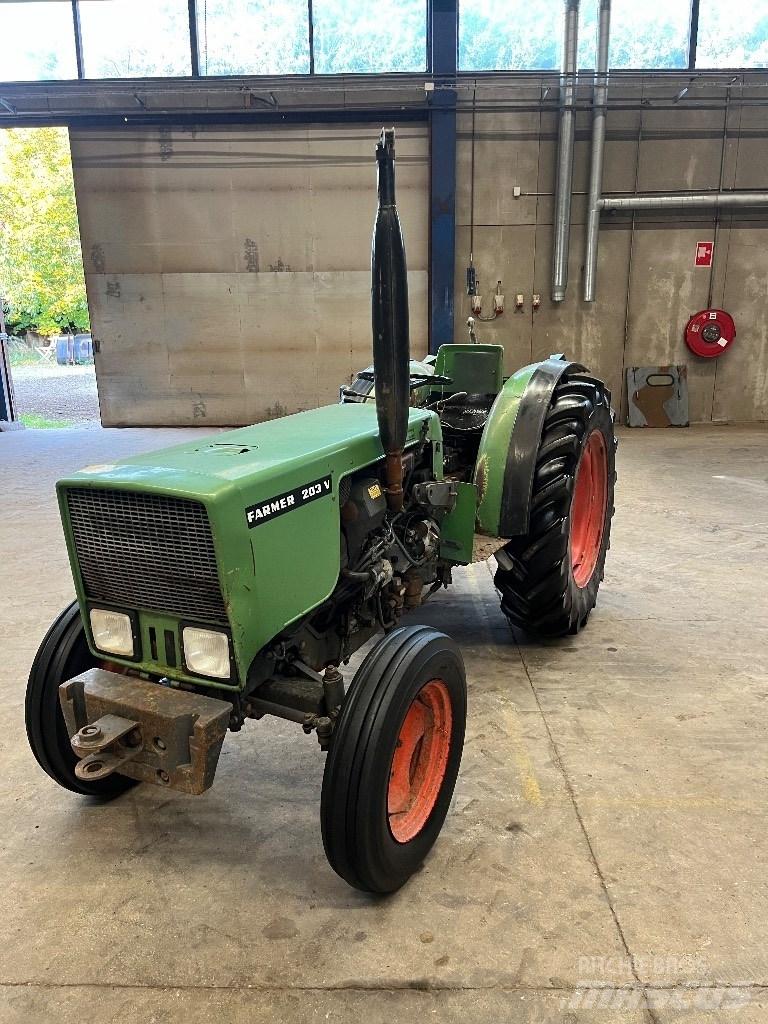 Fendt 203 Traktori