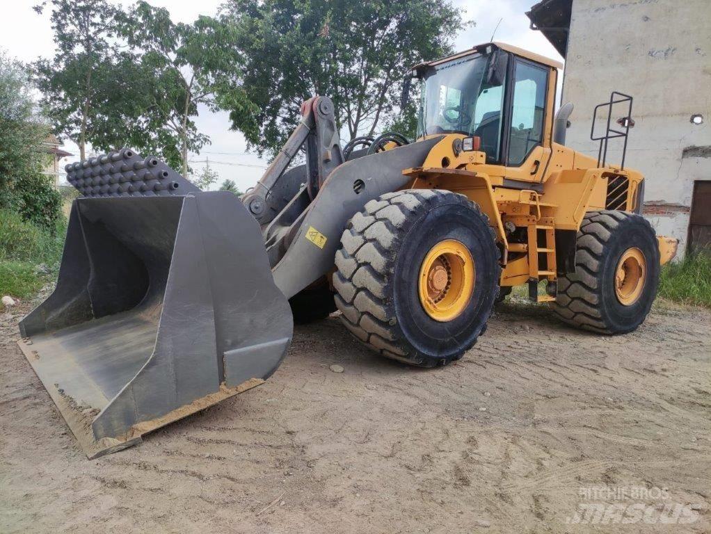 Volvo L 220 F Utovarivači na točkove