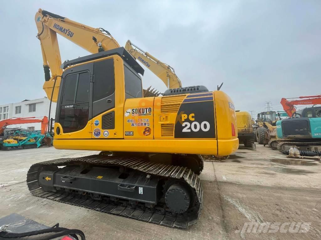Komatsu PC 200-8 Bageri guseničari
