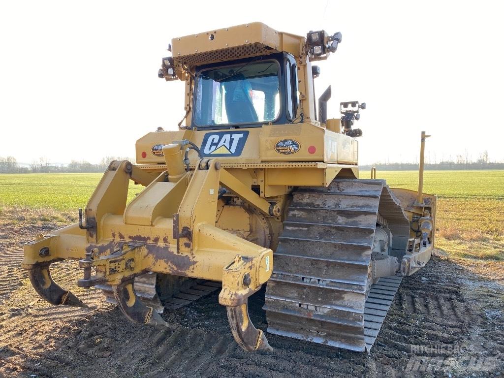 CAT D 6 T LGP Buldožeri guseničari