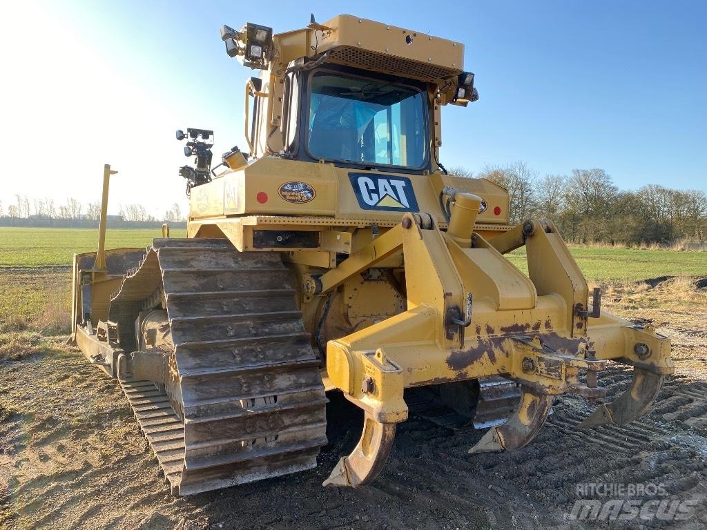 CAT D 6 T LGP Buldožeri guseničari
