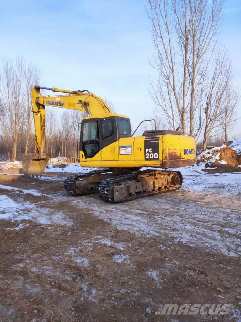 Komatsu PC 200-7 Bageri guseničari