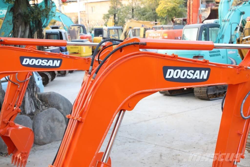 Doosan DH 60-7 Mini bageri < 7t