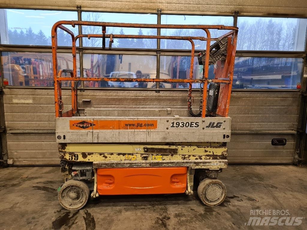 JLG 1930 ES Makazaste platforme