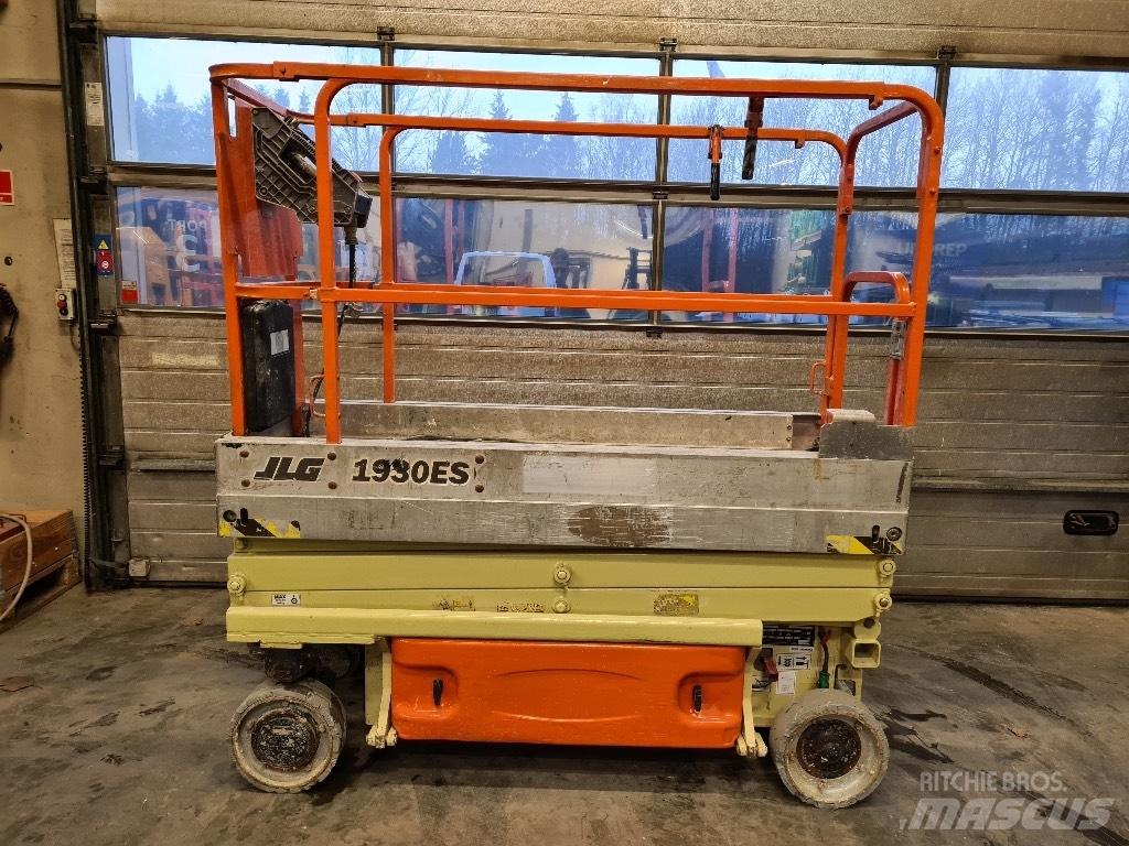 JLG 1930 ES Makazaste platforme