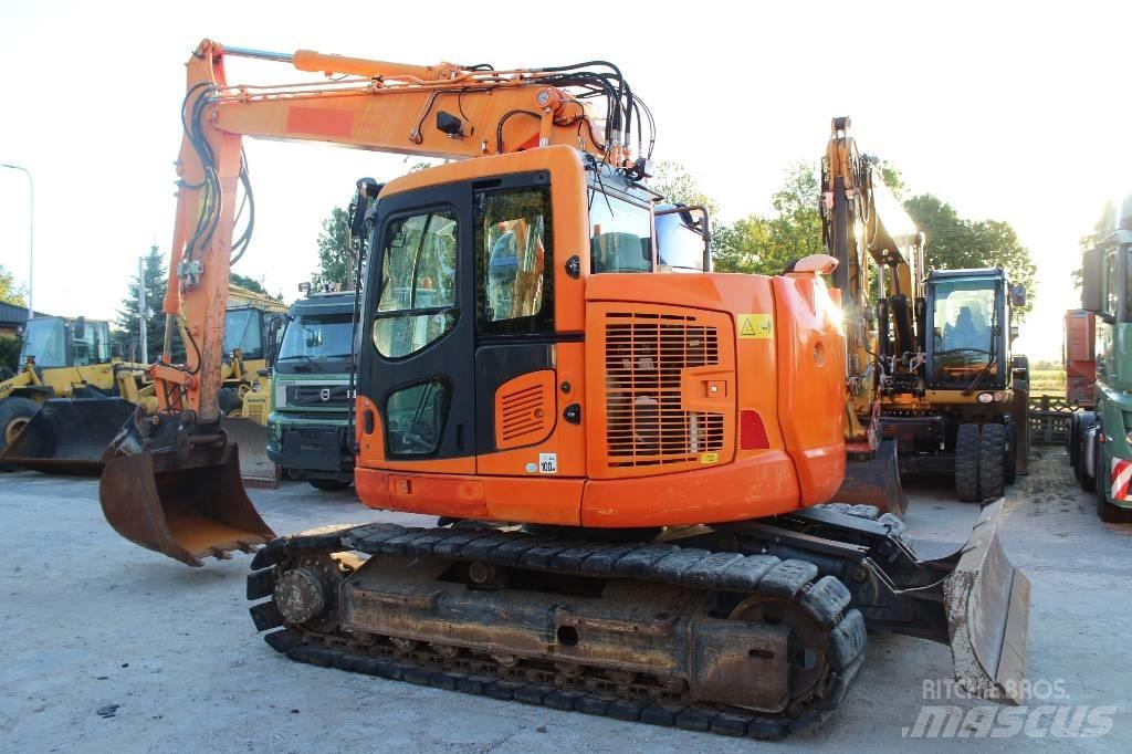 Komatsu PC 138 US-10 Bageri guseničari