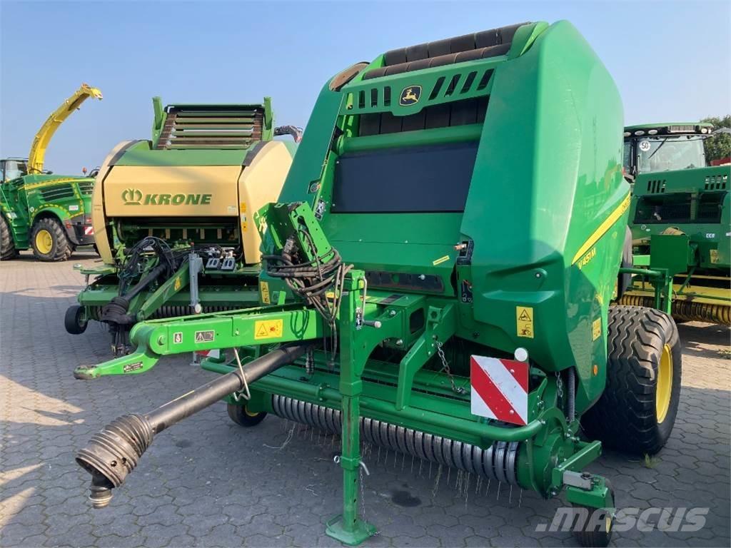 John Deere V451M Prese/balirke za rolo bale