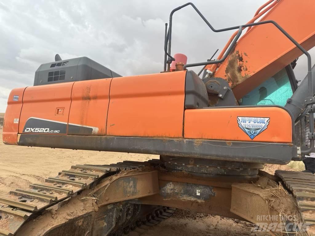 Doosan 520LC-9C Bageri guseničari